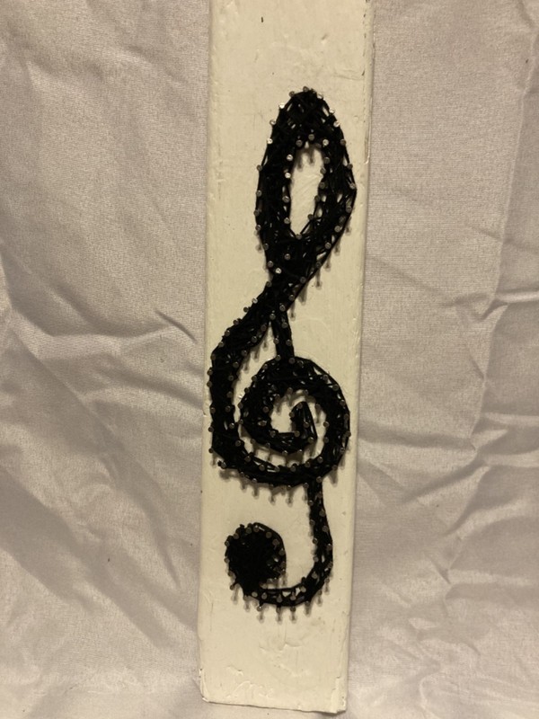 Treble clef string art 11.5in  x 2.5in