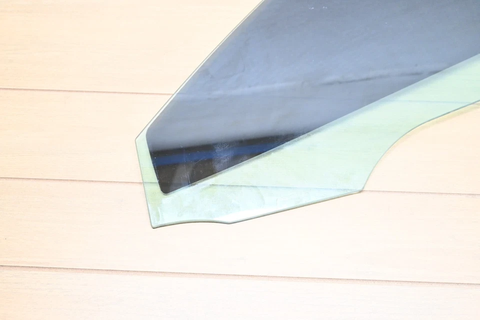 Оригинальное стекло для окна передней левой водительской двери купе Audi A5 S5 RS5 18–24 годов выпуска - Изображение 2 из 4