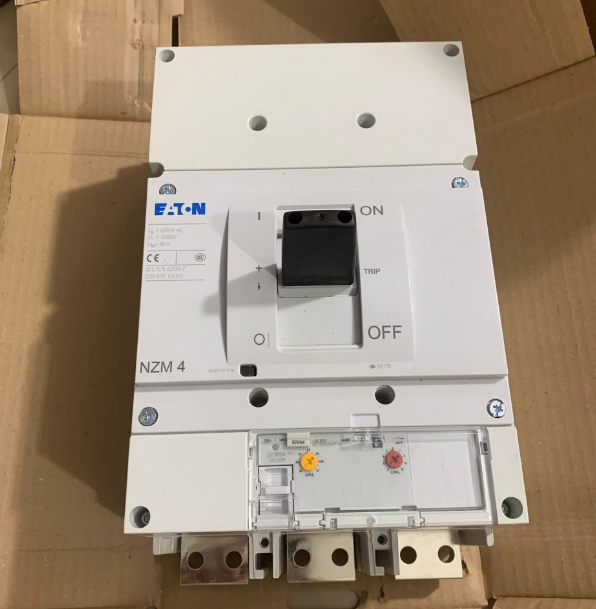NZMN4-AE800 New For Moeller NZMN4-AE800 High Current NZMN4-AE800 New For Moeller NZMN4-AE800 High Current