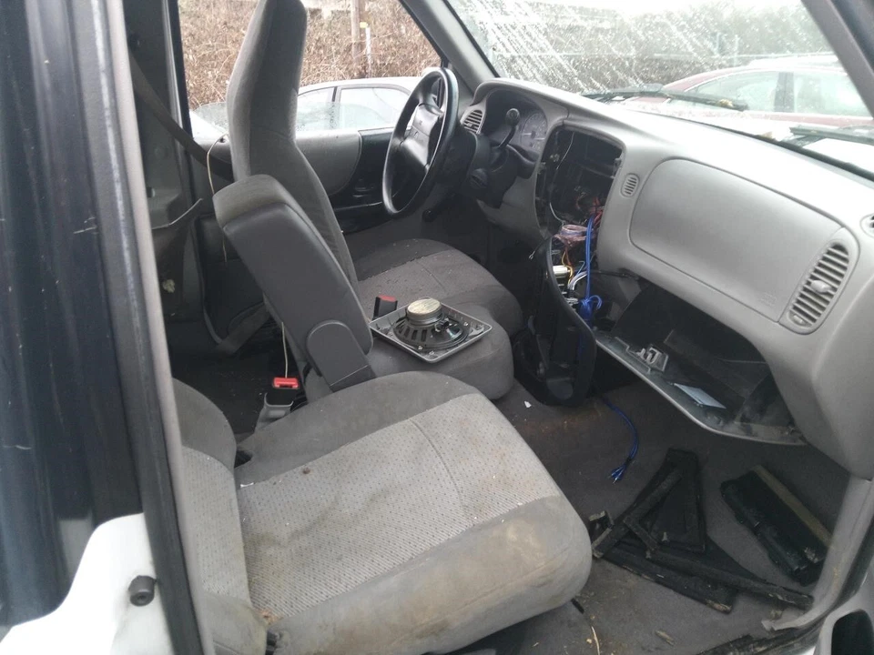 Regulador de ventana de puerta delantera derecha usado se adapta a: Mazda B-3000 2000 manual delantero Foto 4 de 4