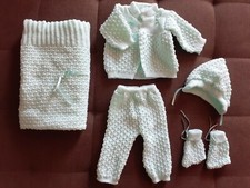 Brand New Baby Knit Handmade 5 Piece Newborn Set Blanket/Pants/Mittens/Shirt/Hat
