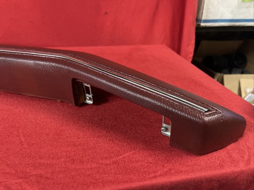 1984-1986 Nissan 300ZX 2+0 Right Passenger Armrest Arm Rest Z31 Red Maroon MINT - Picture 2 of 13
