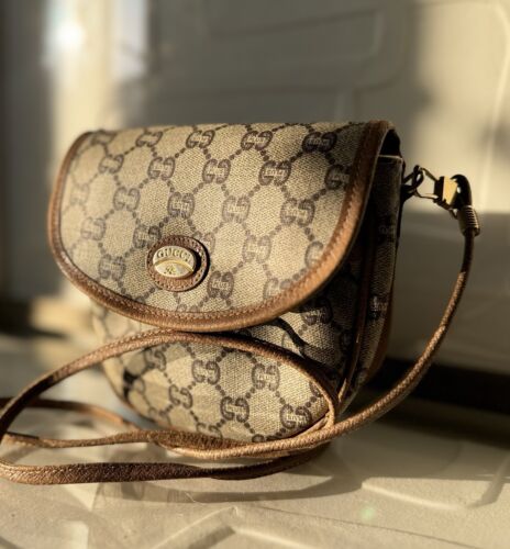 Gucci Sling Bag - Gem Gucci Sling Bag - Gem