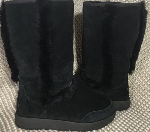 UGG SUNDANCE BLACK WATERPROOF SUEDE 