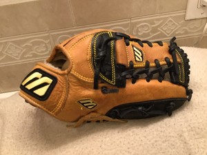 mizuno trapeze baseball glove