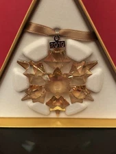 Swarovski Crystal 2010 SCS Annual Christmas Ornament 1054560 New in Box M