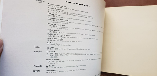 Libro de diseño artesanal de aguja punto de cruz francés Bibliotheque DMC 1970 - Imagen 8 de 8