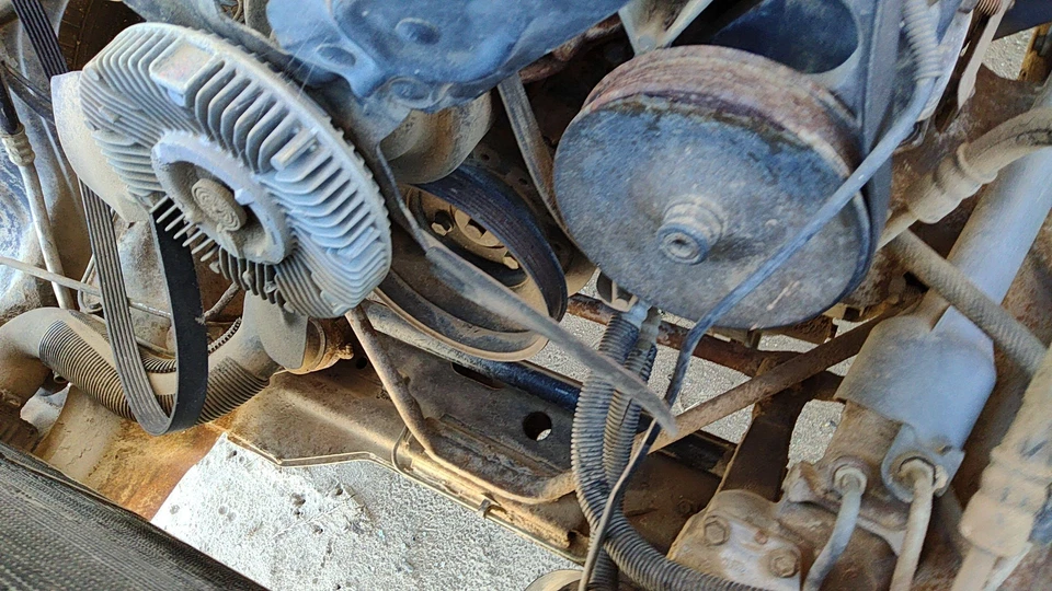 Gmc Sierra 2500 1969-1995 equilibrador armónico polea del cigüeñal con perno fabricante de equipos originales 5,7 l Foto 3 de 4