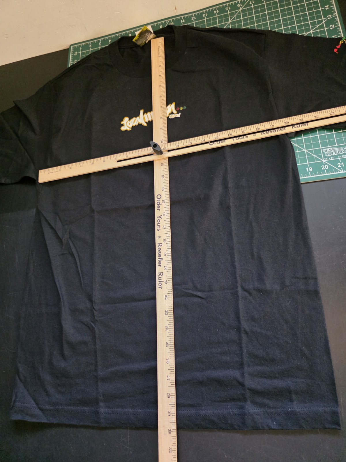 Local Motion T-Shirt Men's Size L Classic Y2k Surf Hawaii Logo Graphic Black Vtg