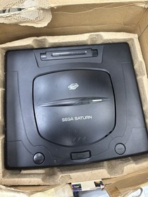 Sega Saturn System Console in Retail Box + 2 Controllers AV & Power Cables