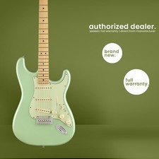 Fender Player Stratocaster | Limited-Edition Electric Guitar | Surf Pearl