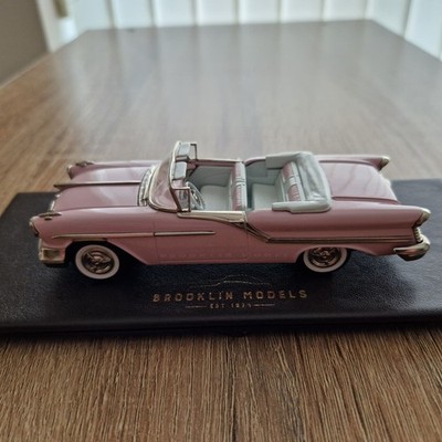 Brooklin BRK194P 1957 Oldsmobile Super 88 Cabrio Powder Pink Collection