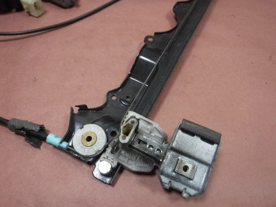 Regulador de ventana de puerta lateral del conductor Jeep Grand Cherokee 06-10 LH con motor OEM Foto 2 de 4