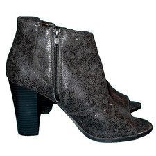 NEW Women sz7 Simply Vera Wang Peep Toe Chunky Heel Ankle Dress Booties BLACK