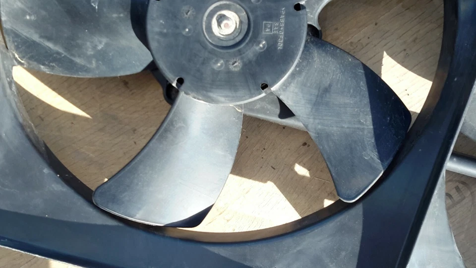 2003-2005 Nissan Murano Radiator Dual Cooling Fan OEM - Изображение 4 из 4