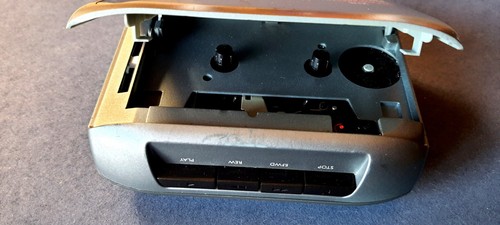 THOMSON PORTABLE RADIO CASSETTE PLAYER WALKMAN WORKING VINTAGE RETRO EXTRA BASS