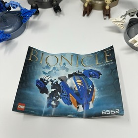 LEGO BIONICLE 8562 GAHLOK/8565 KOHRAK/8561 NUHVOK/ 8560 PAHRAK Lot Of 4/1 Book