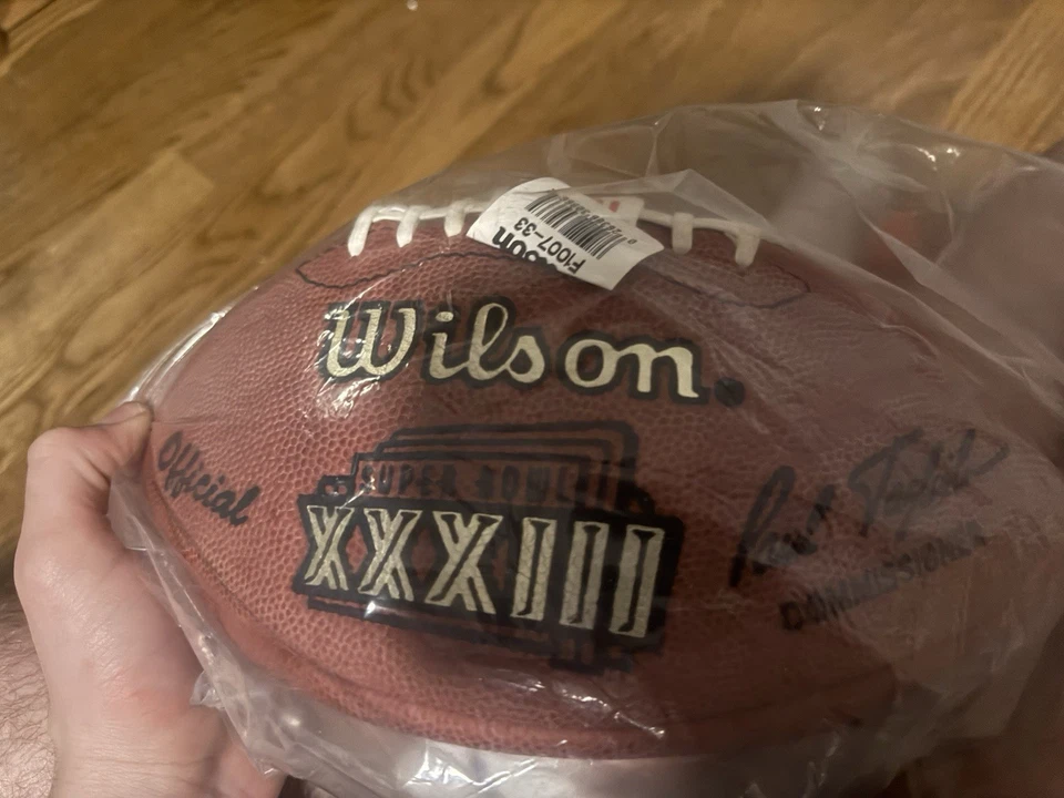 Balón de Juego Oficial Wilson Super Bowl XXXIII NFL - Hecho en EE. UU. - Caja Original Foto 2 de 4