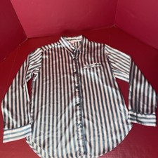 Victoria’s Secret extra small Grey And Pink  Pajama Button Up Top