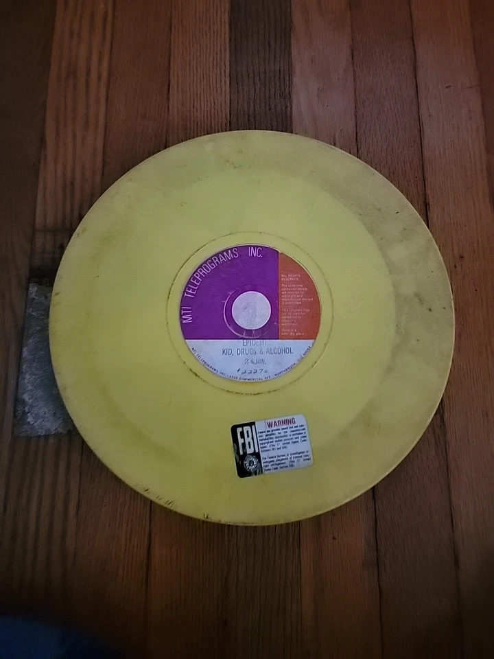 16mm Film Epidemic: Kids, Drugs, And Alcohol 1982 1 Reel Hard Case No Reserve! Foto 3 de 4