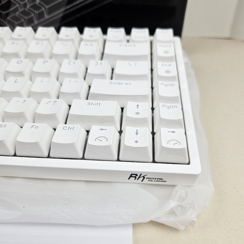 RK ROYAL KLUDGE RK84 Computer Gaming KEYBOARD - Red Switch - 第 4/16 張圖片