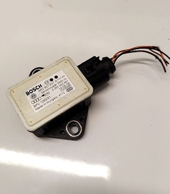 8K0907637A ESP Sensor Steuergerät Querbeschleunigung 8K0907637A  DE2819969-34