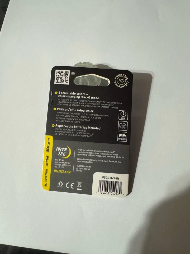 Luz de coleira Nite Ize SpotLit® - Visibilidade de segurança para cães e gatos Disc-O Select™ - Imagem 2 de 2