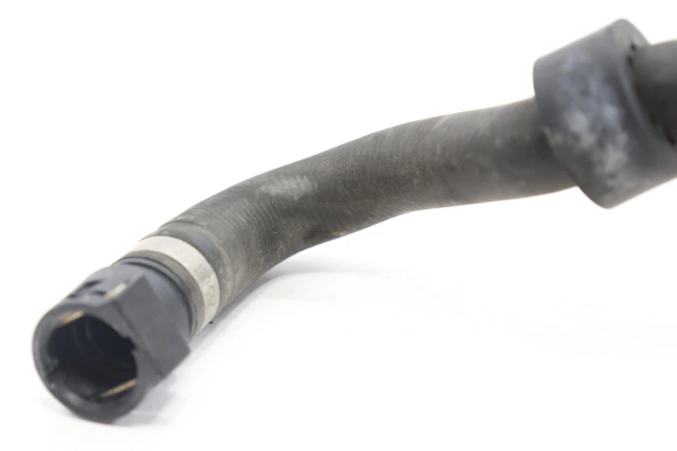 2021 - 2024 宝马 228I F44 2.0L 辐射器水套冷却软管原始设备制造商 7617374 — 第 2/4 张图片