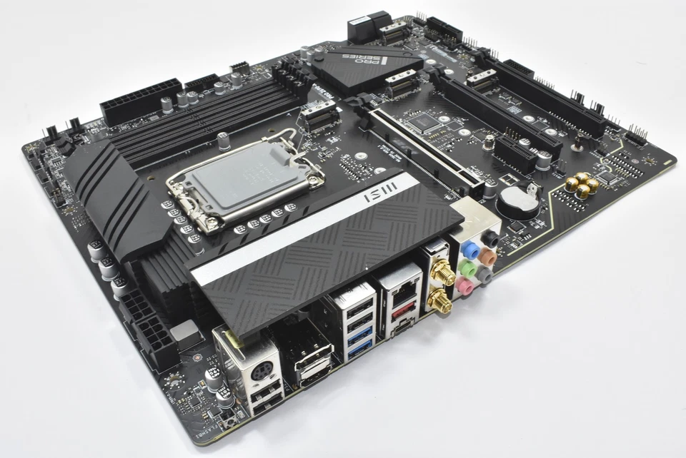 PROZ690AWIFIDDR4 MSI PRO Z690-A WIFI DDR4 WIFI Motherboard NO I/O Plate - Image 2 of 2