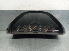 Compteur Mercedes 208