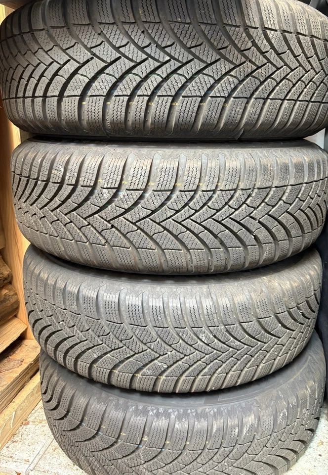 Winterkompletträder Ford Tourneo / Transit Courier 2024 - Bild 3 von 3