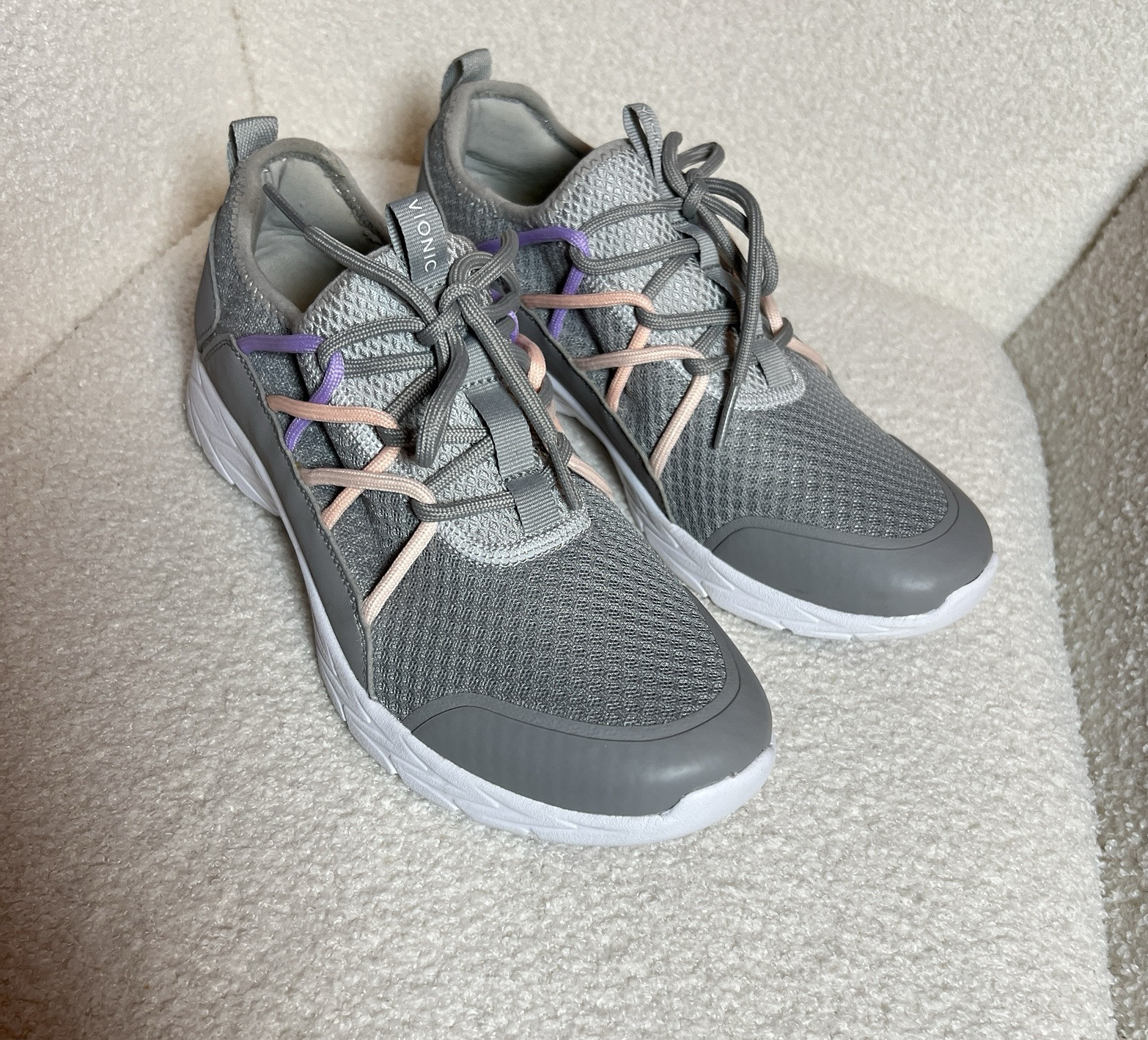 SAOLA Vionic Zeliya Sneakers Maglia Grigio Chiaro Donna Taglia 9 5
