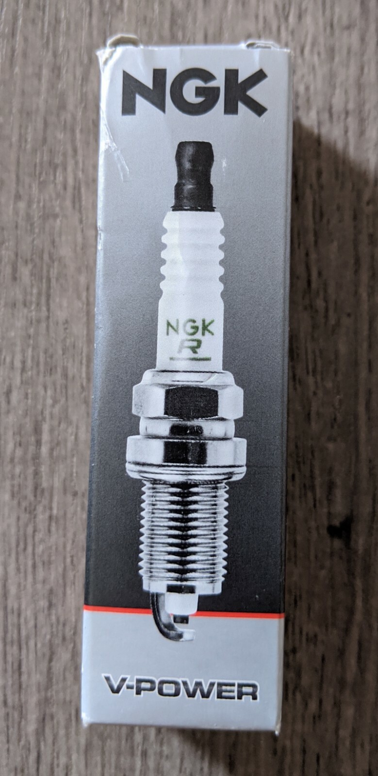 V-Power NGK SPARK PLUG - BKR6E 6962 - LPN RR 24825 0748