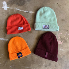 UNISEX KNIT HAT BEANIE COLLECTION LOT OF 4 CLEAN CONDITION THE NORTH FACE CAP