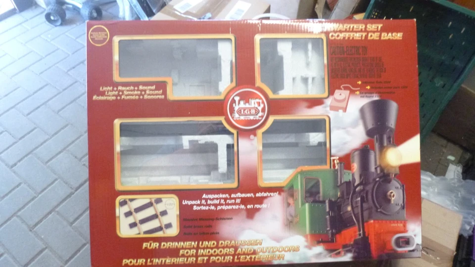 Leerkarton Verpackung Umkarton gut Styropor gebrochen