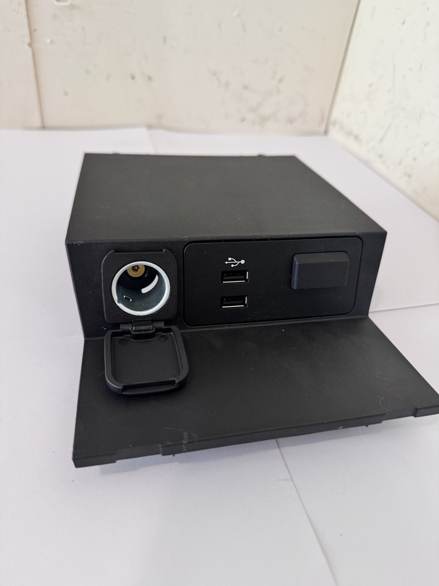 MAZDA マツダ　鼓動デザイン　USB 非売品 s-l1200.jpg