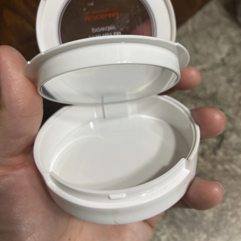 Neutrogena SkinClearing Mineral Powder #20 Natural Ivory - Image 2 of 4