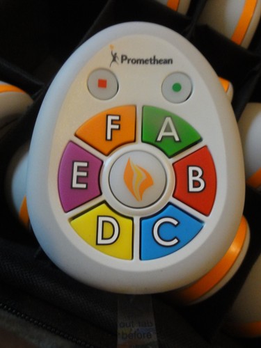 32er Set Promethean ACTIVote Student Response Module Model: PRM-AV3-01 mit Koffer - Bild 2 von 5