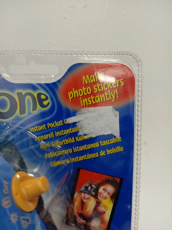 Polaroid i-Zone Instant Pocket Camera Blue New Sealed with Film Pack - Image 3 of 4