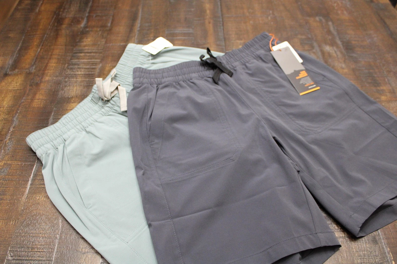 Lot Of 2 Orvis Shorts Womens XS All Around 8 Short Athletic Outdoor Hiking