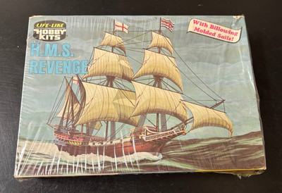 Mint in box H.M.S. Revenge by Life-Like Hobby from 1970s FACTORY SEALED