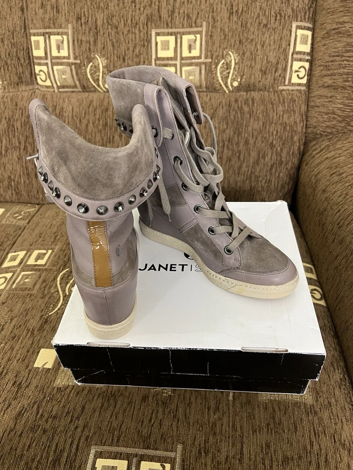 Botas de cuero hechas en Italia con cordones delanteros Foto 2 de 4