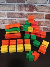 Lot 29 VINTAGE PLAYSKOOL PLASTIC INTERLOCKING BUILDING BLOCKS Toddler-Kids