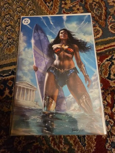 GNORTS SWIMSUIT EDITION #1 NYCC Ltd 800 LUCIO PARRILLO EXCLUSIVE WONDER WOMAN