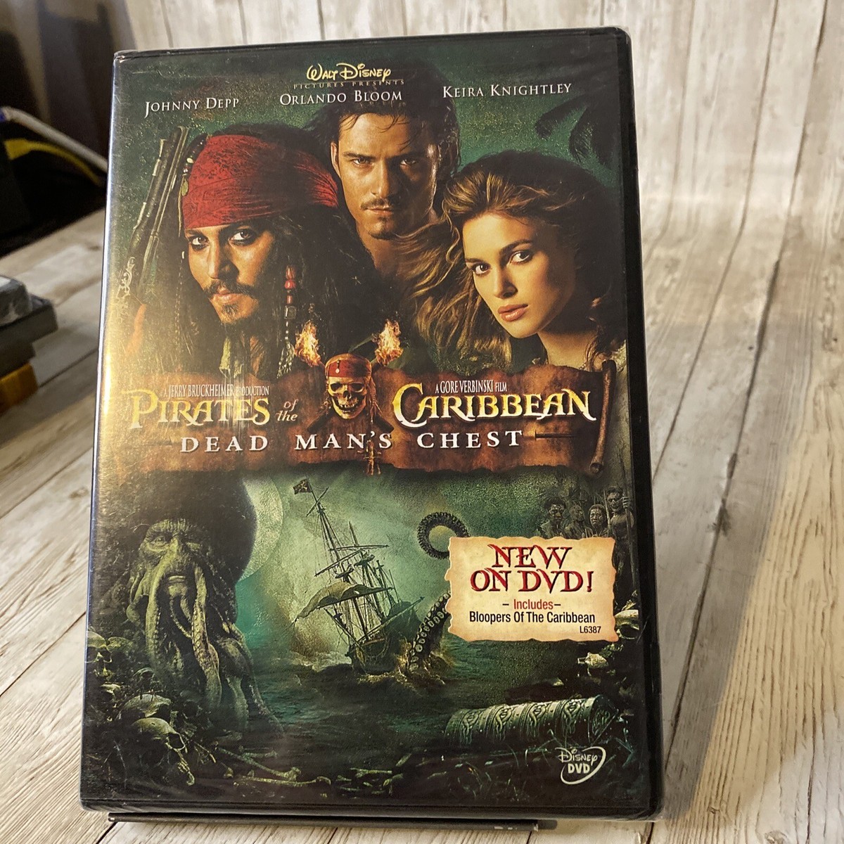 Pirates of the Caribbean: Dead Man's Chest (DVD, 2006) New
