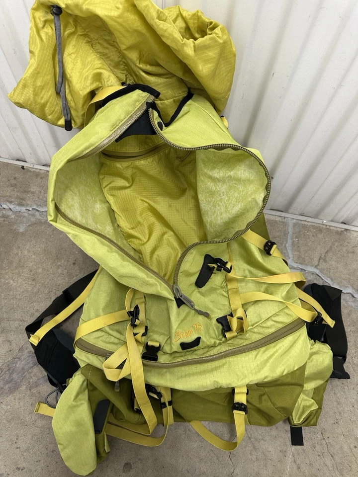 Arc'teryx Axeeios Hiking Backpack - 35L - Mustard Color - Used - Japan - Image 2 of 4