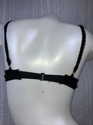 36 B Vintage 70s Black Lace Bra Cut Out Bra Nipple Tease - Picture 3 of 3