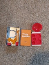 SmartLab Toys 17-Piece Tiny Baking Set with 48-Page Recipe Book