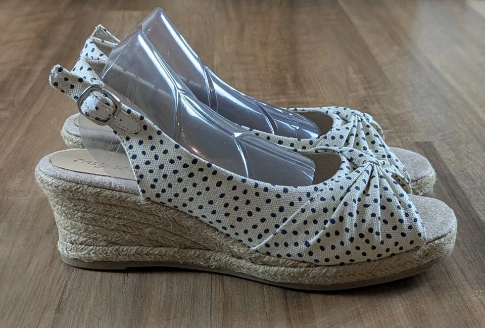 Sandalias de cuña alpargata de lona a lunares Easy Street para mujer talla 8 Foto 3 de 4