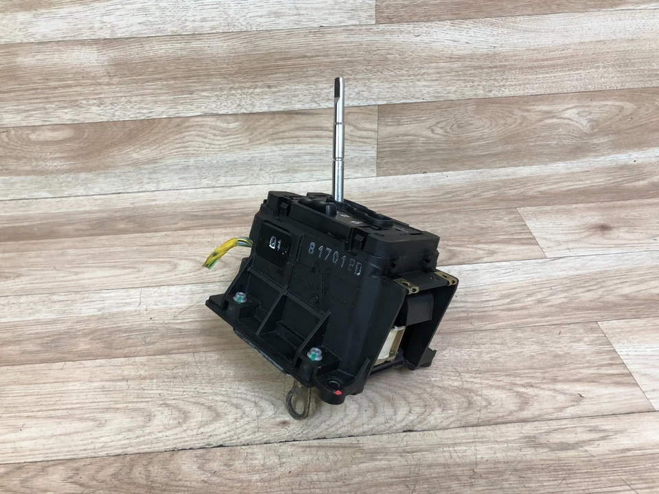 MERCEDES BENZ OEM W210 E320 E430 E55 FRONT FLOOR GEAR SELECTOR SHIFTER 00-02 2 - Image 2 of 4